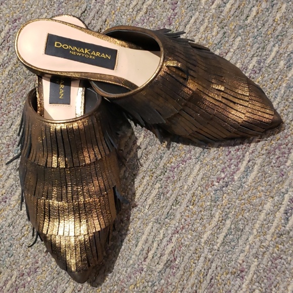 Donna Karen - Picture 2 of 4